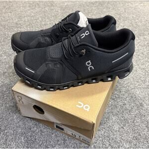 NEW On Cloud 5 Womens Sz 10 All Black Running Shoes Swiss Engineering